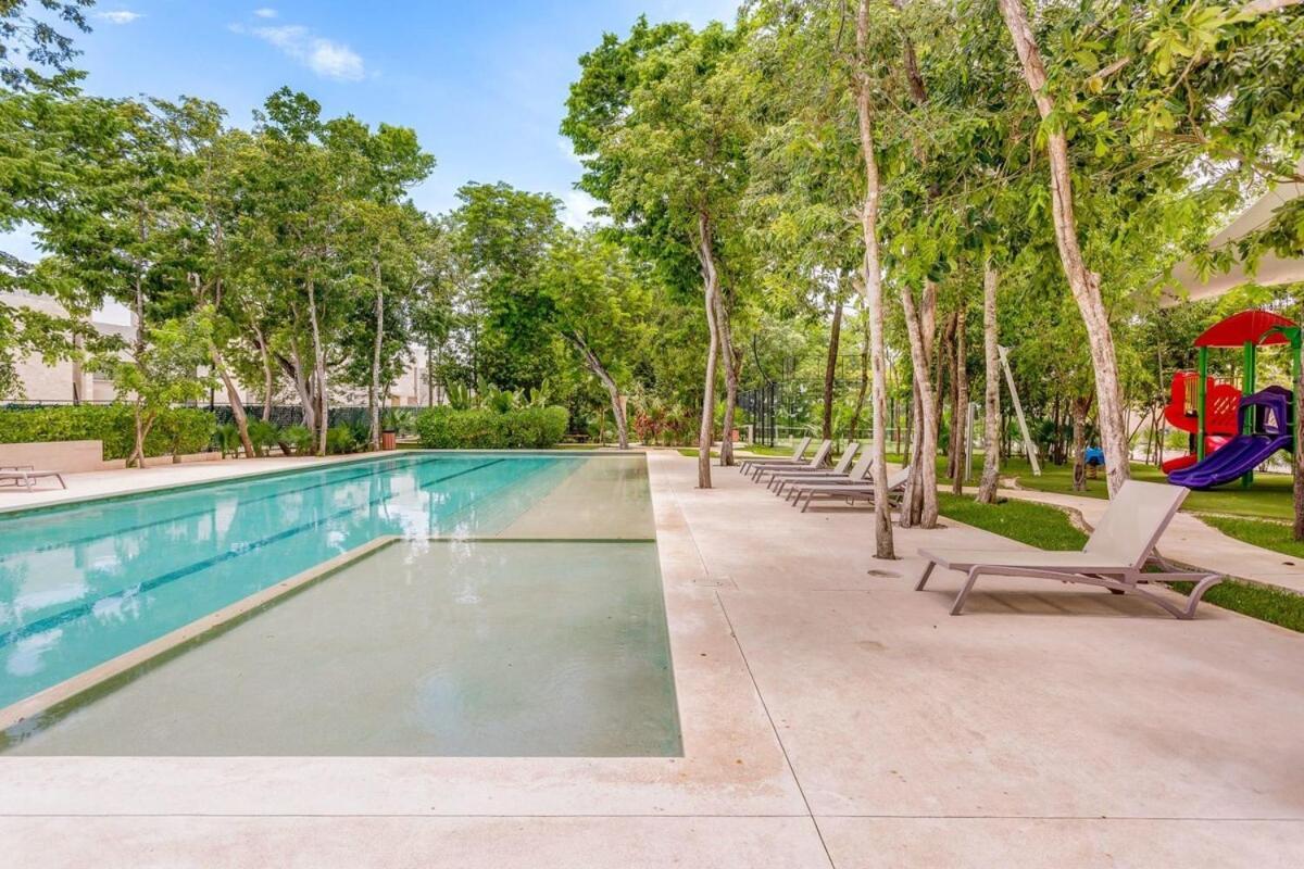 New Palmara With Pool And Paddle Court Gated Сasa de vacaciones Playa del Carmen