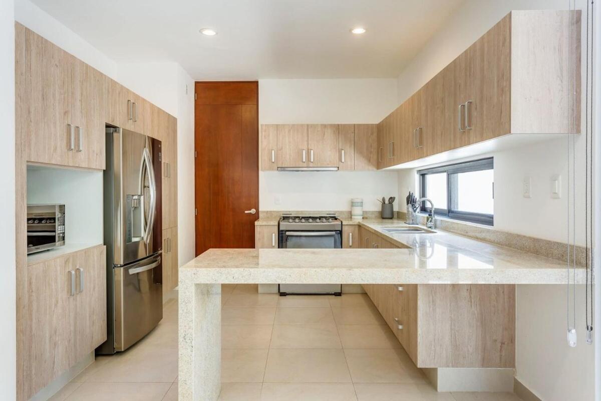 New Palmara With Pool And Paddle Court Gated Сasa de vacaciones Playa del Carmen