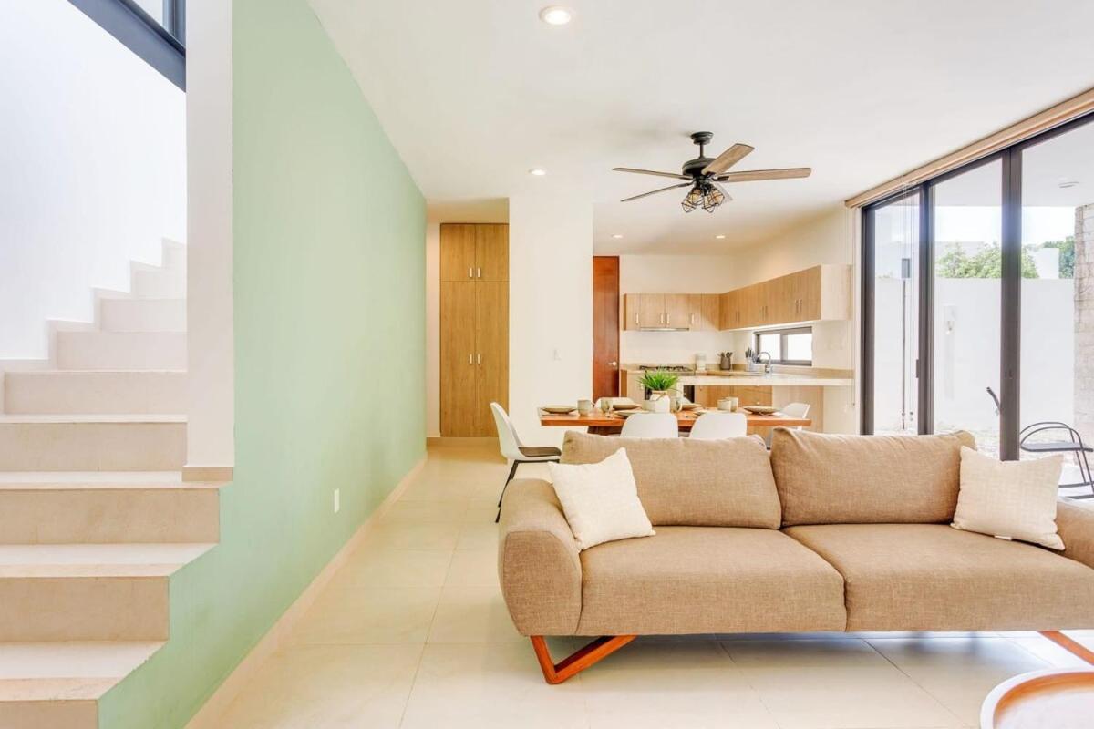 New Palmara With Pool And Paddle Court Gated Playa del Carmen